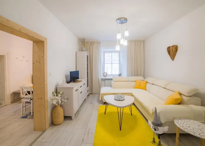 Lovely Stiavnica Διαμέρισμα *